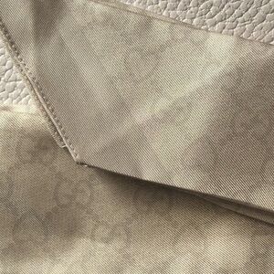 Gucci Silk Twilly